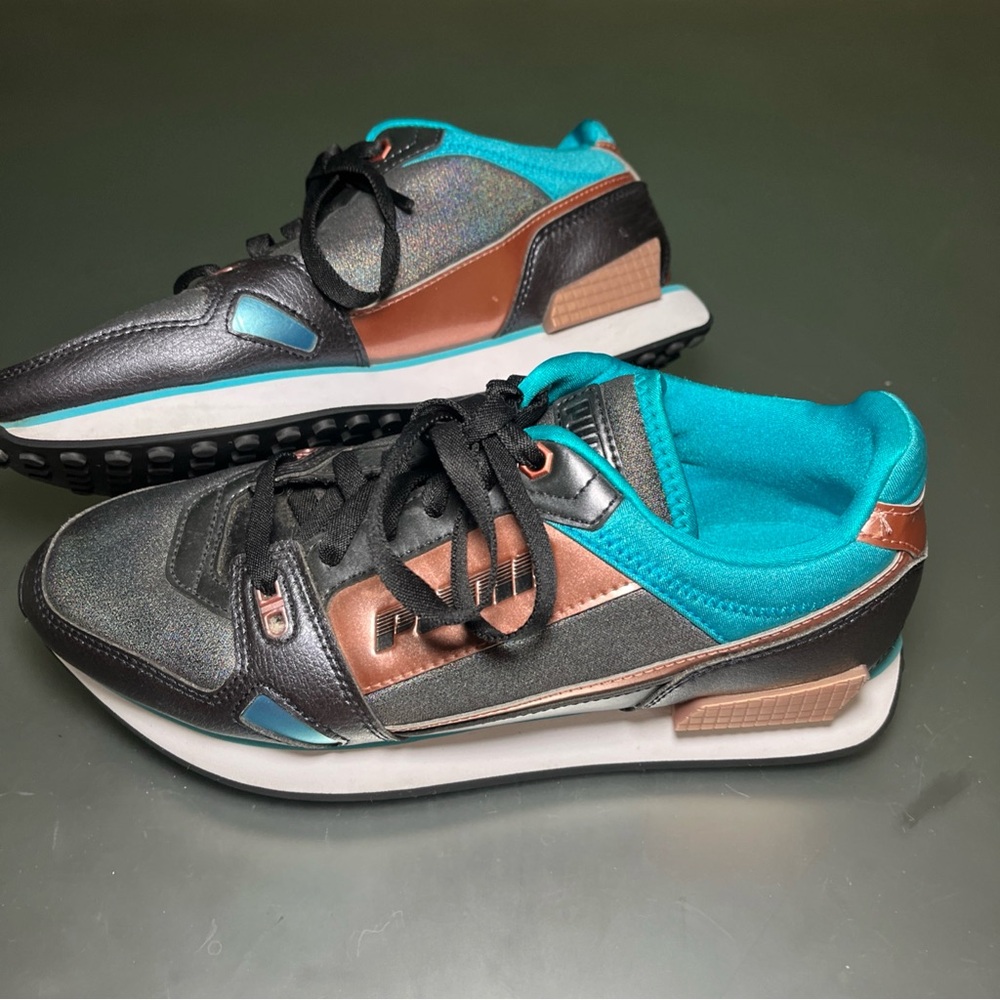 Rare Puma Womens 6.5 Mile rider Wonder Galaxy Rose Gold/Black/Aqua Sneaker